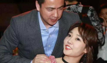 羞水娱乐圈,揭秘明星们的情感纠葛与幕后故事