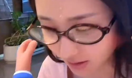娱乐八卦吃瓜主播直播,揭秘吃瓜主播如何引领娱乐八卦潮流